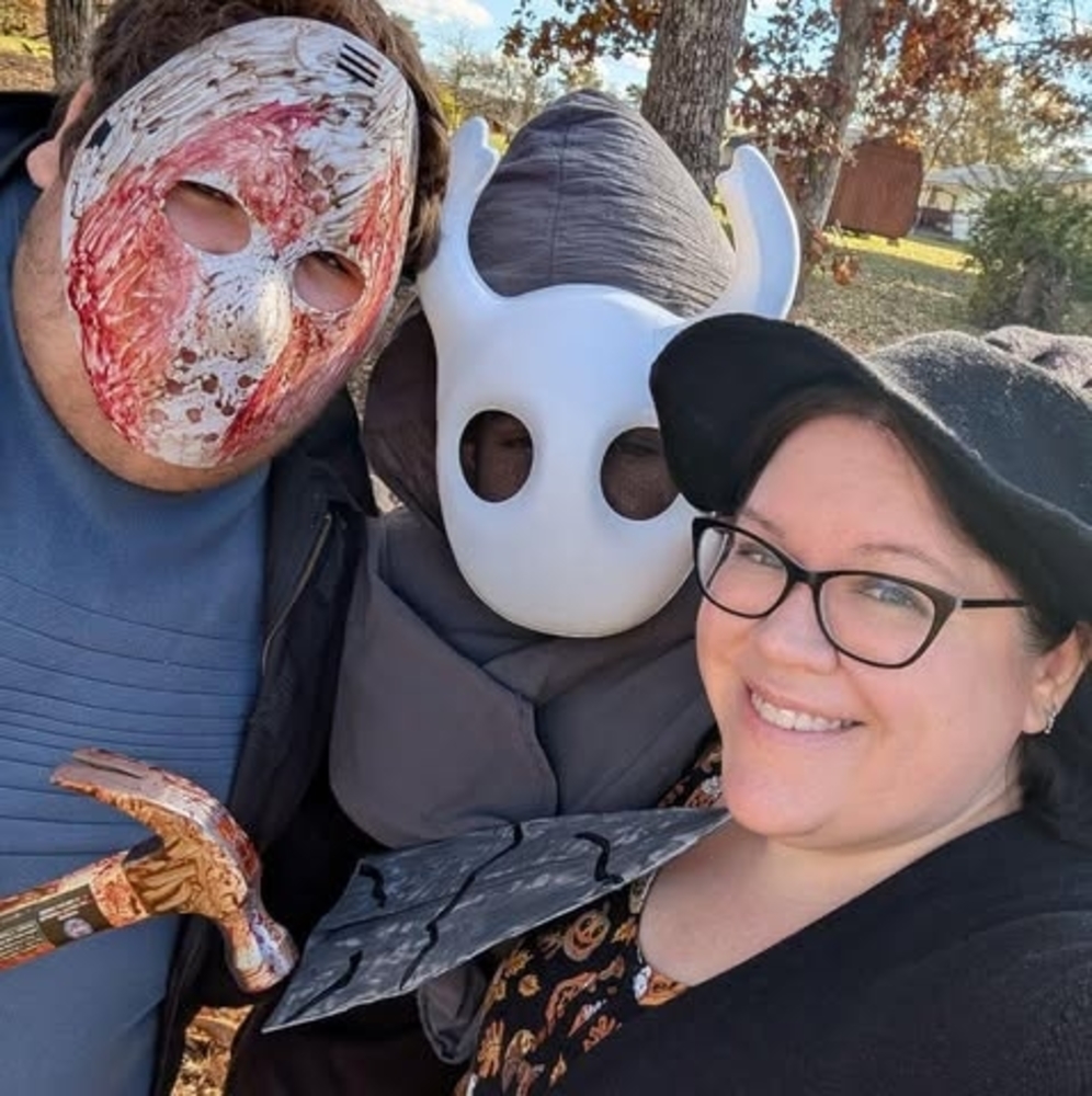 Meet your Posher, Elizabeth